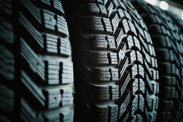 Tire踏板